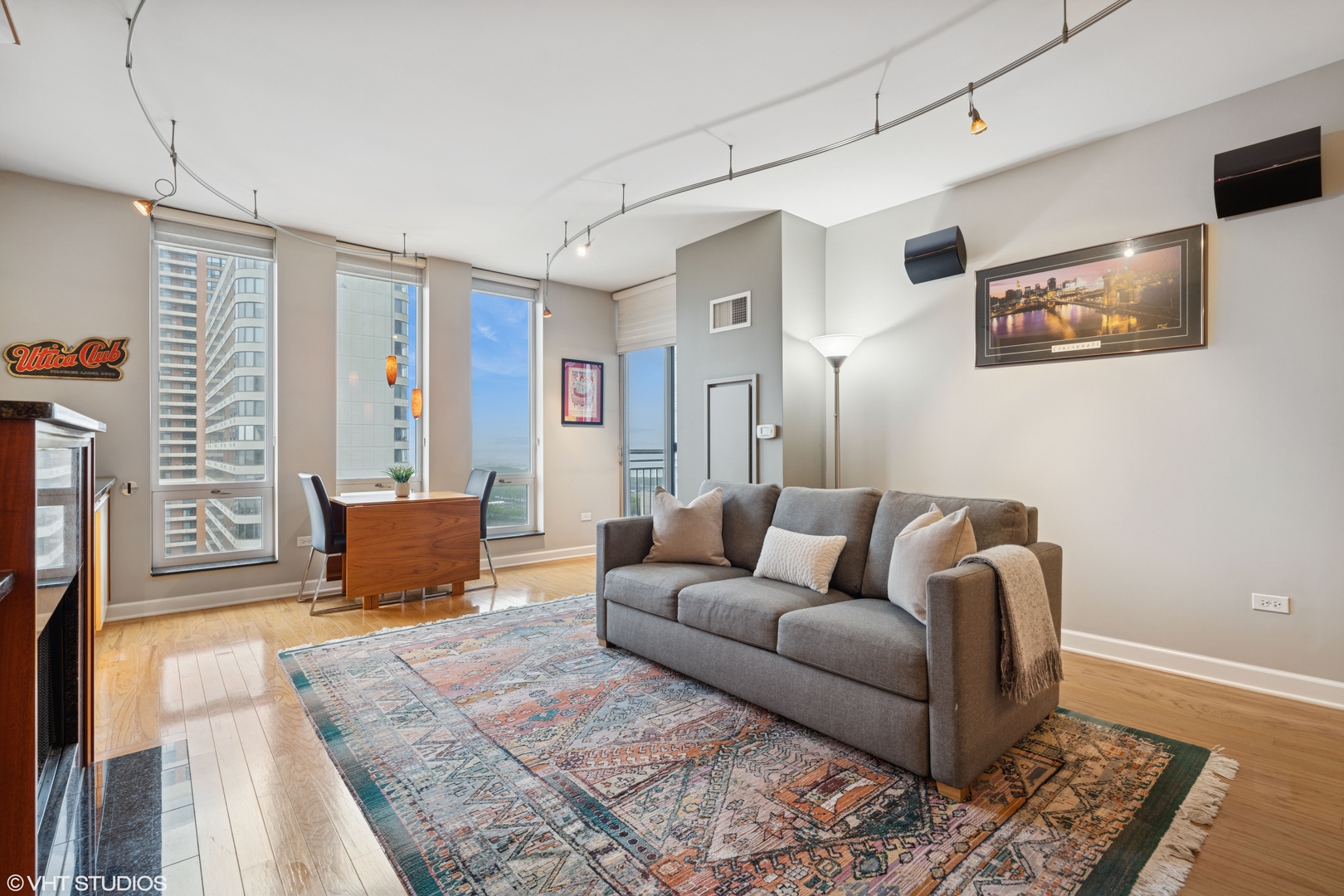 1250 S Michigan Avenue Unit: 2203