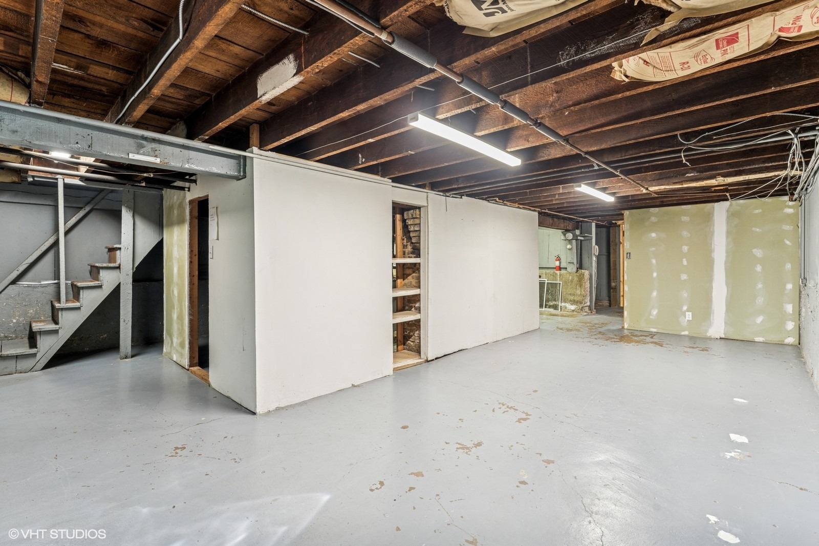 3809 N Hermitage Avenue