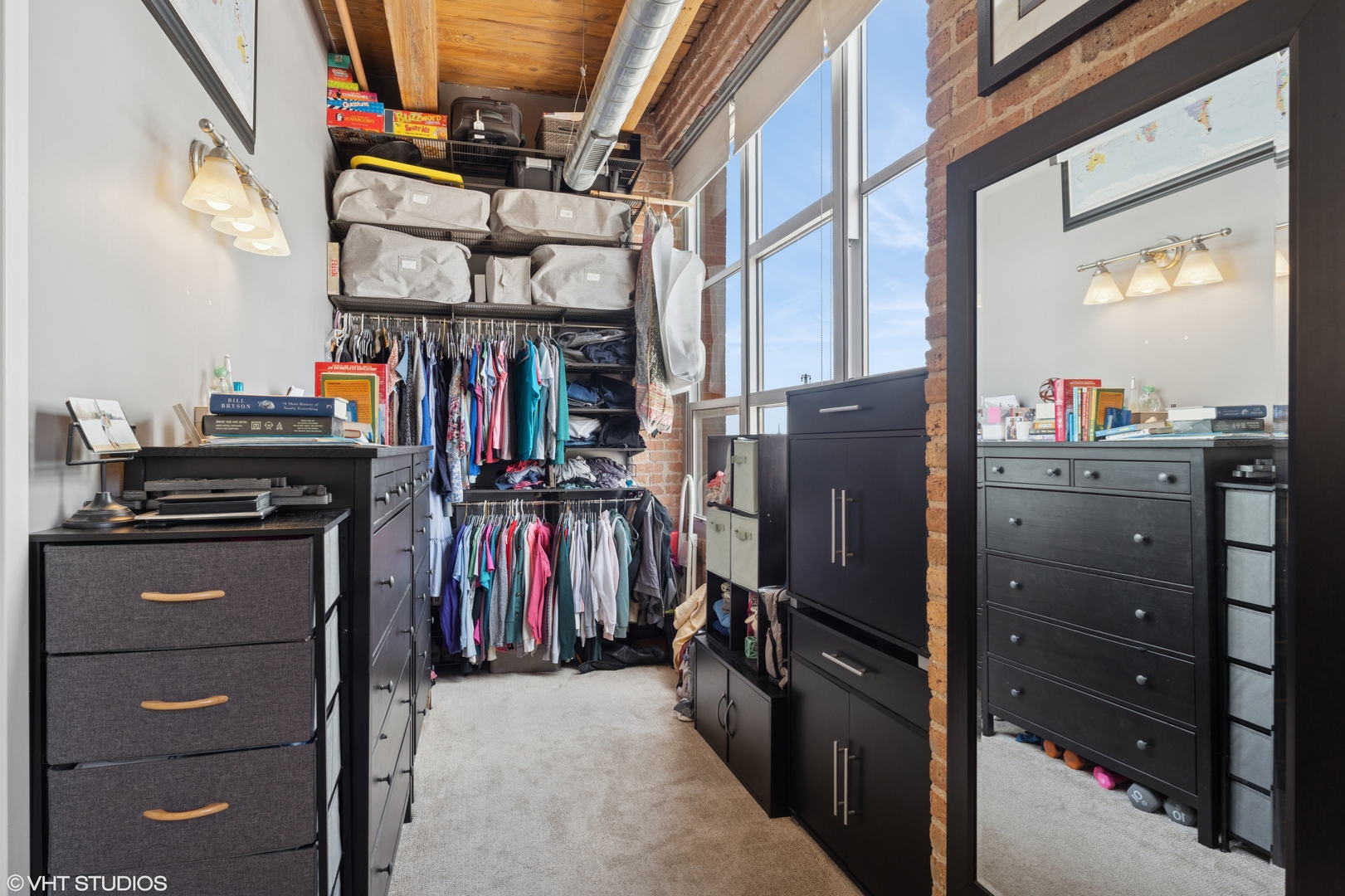 333 S Desplaines Street Unit: 606