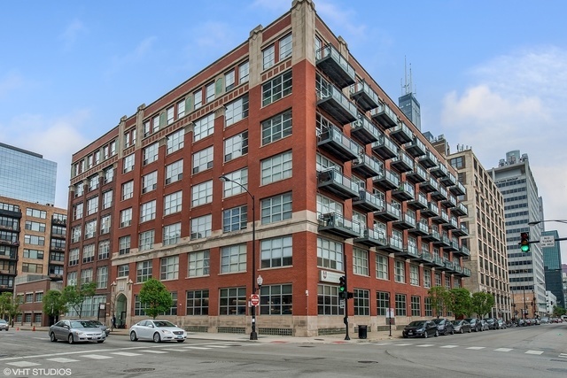 333 S Desplaines Street Unit: 606