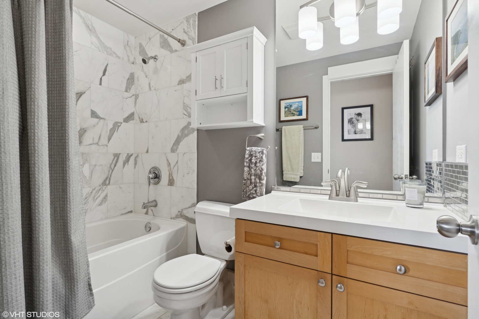 333 S Desplaines Street Unit: 606