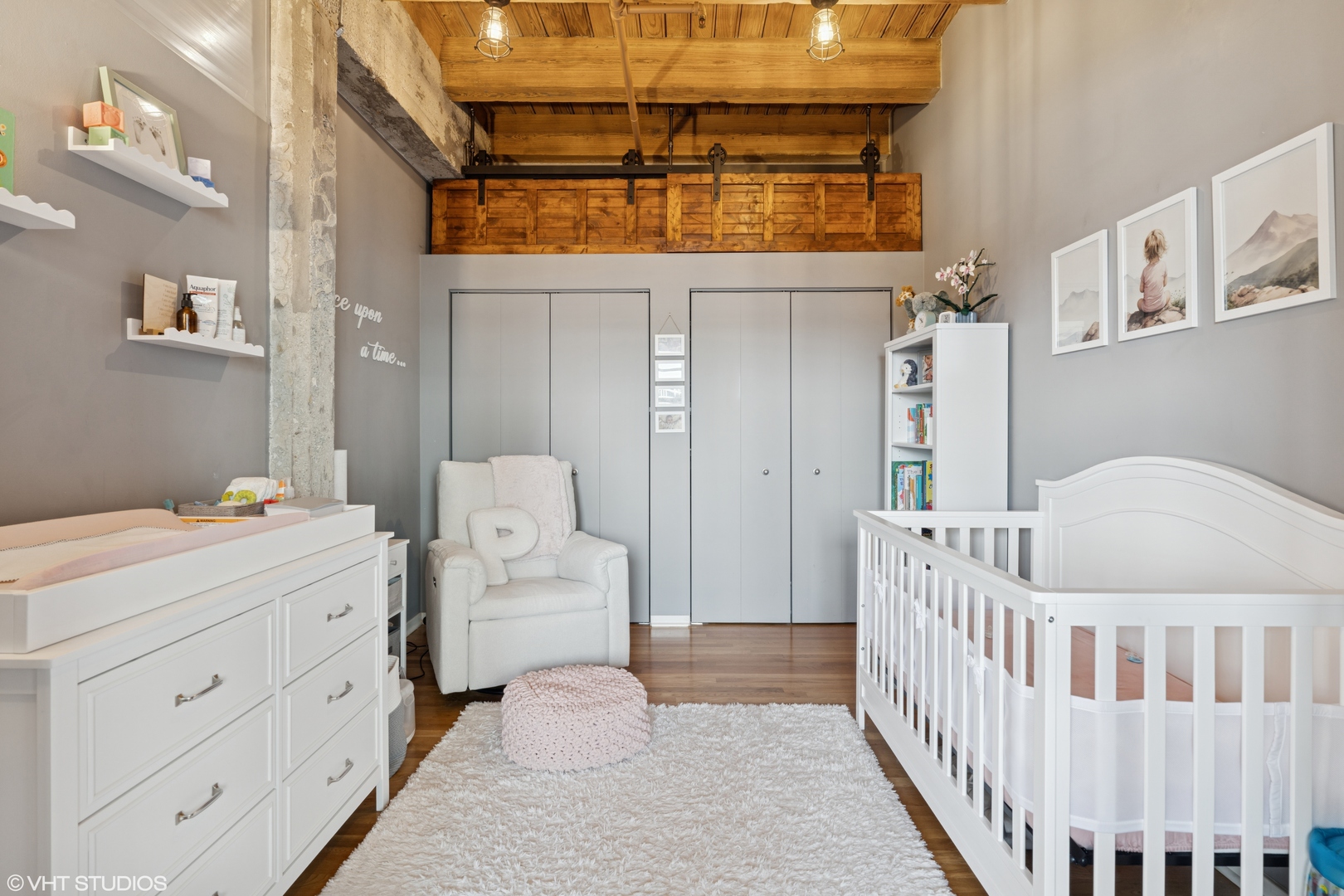 333 S Desplaines Street Unit: 606