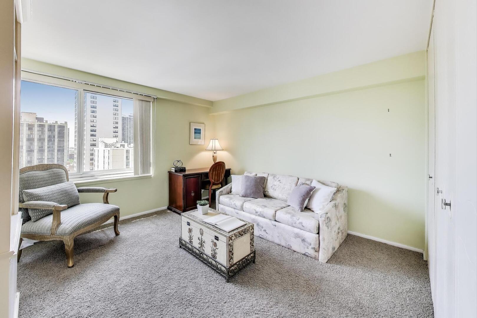 1440 N Lake Shore Drive Unit: 16E