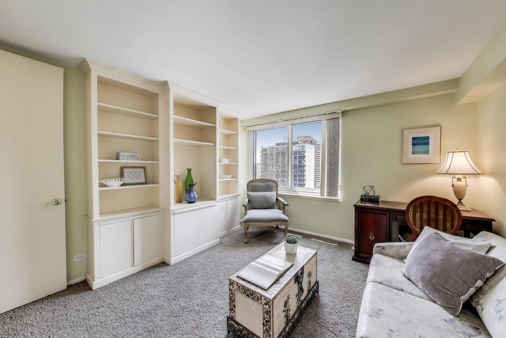 1440 N Lake Shore Drive Unit: 16E