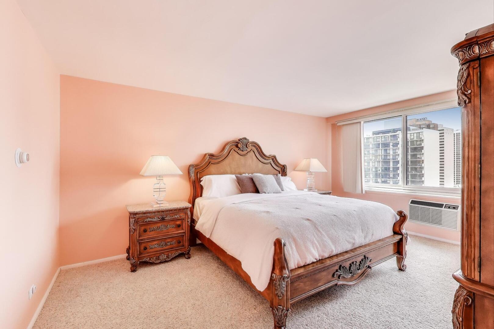 1440 N Lake Shore Drive Unit: 16E