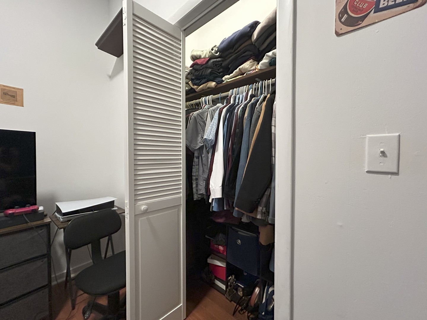 1302 N Cleaver Street Unit: 1R