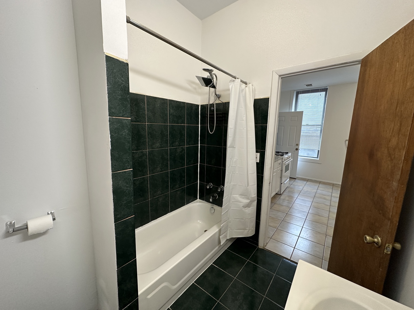 1302 N Cleaver Street Unit: 1R