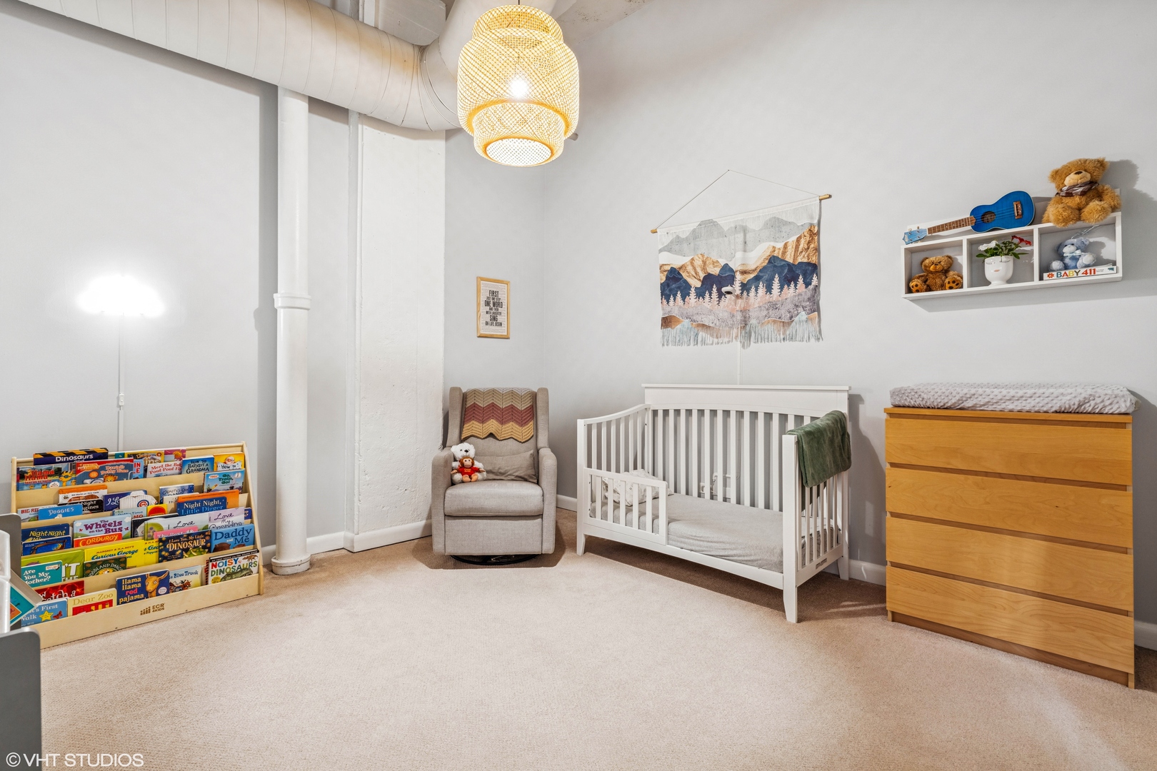 2750 N Wayne Avenue Unit: L