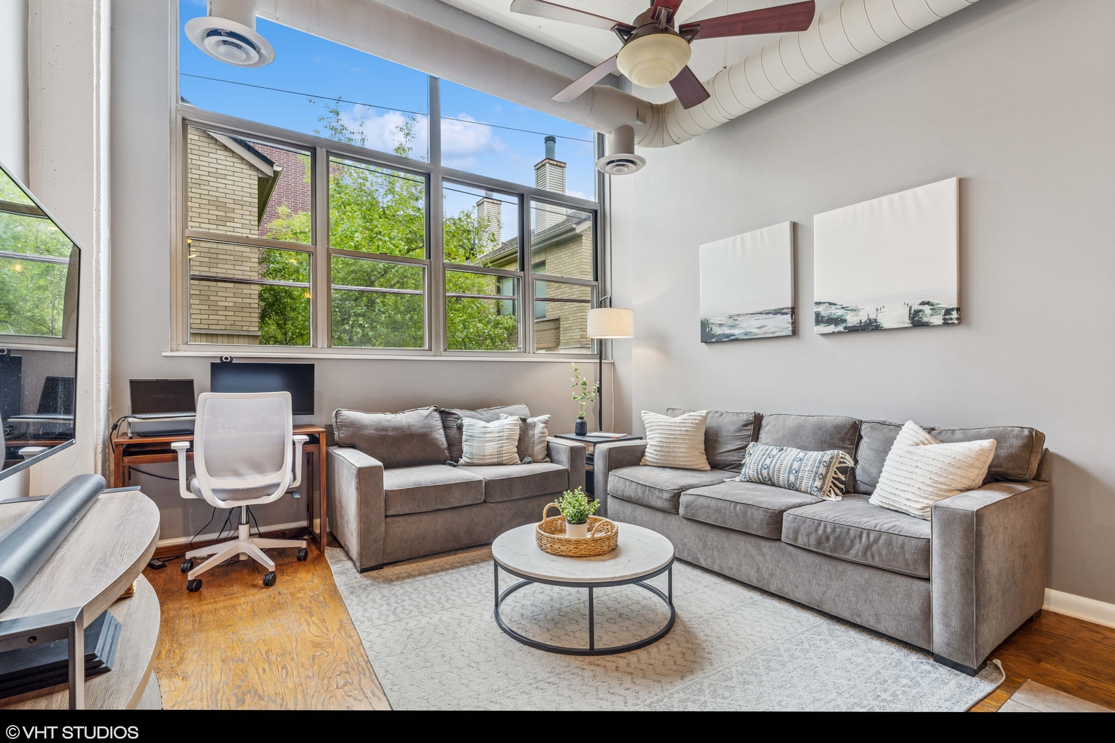 2750 N Wayne Avenue Unit: L