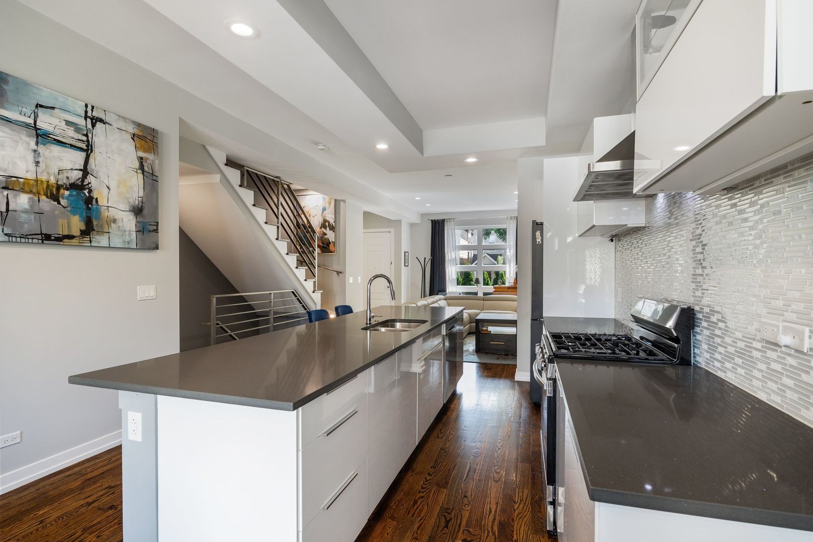 1728 N Mozart Street