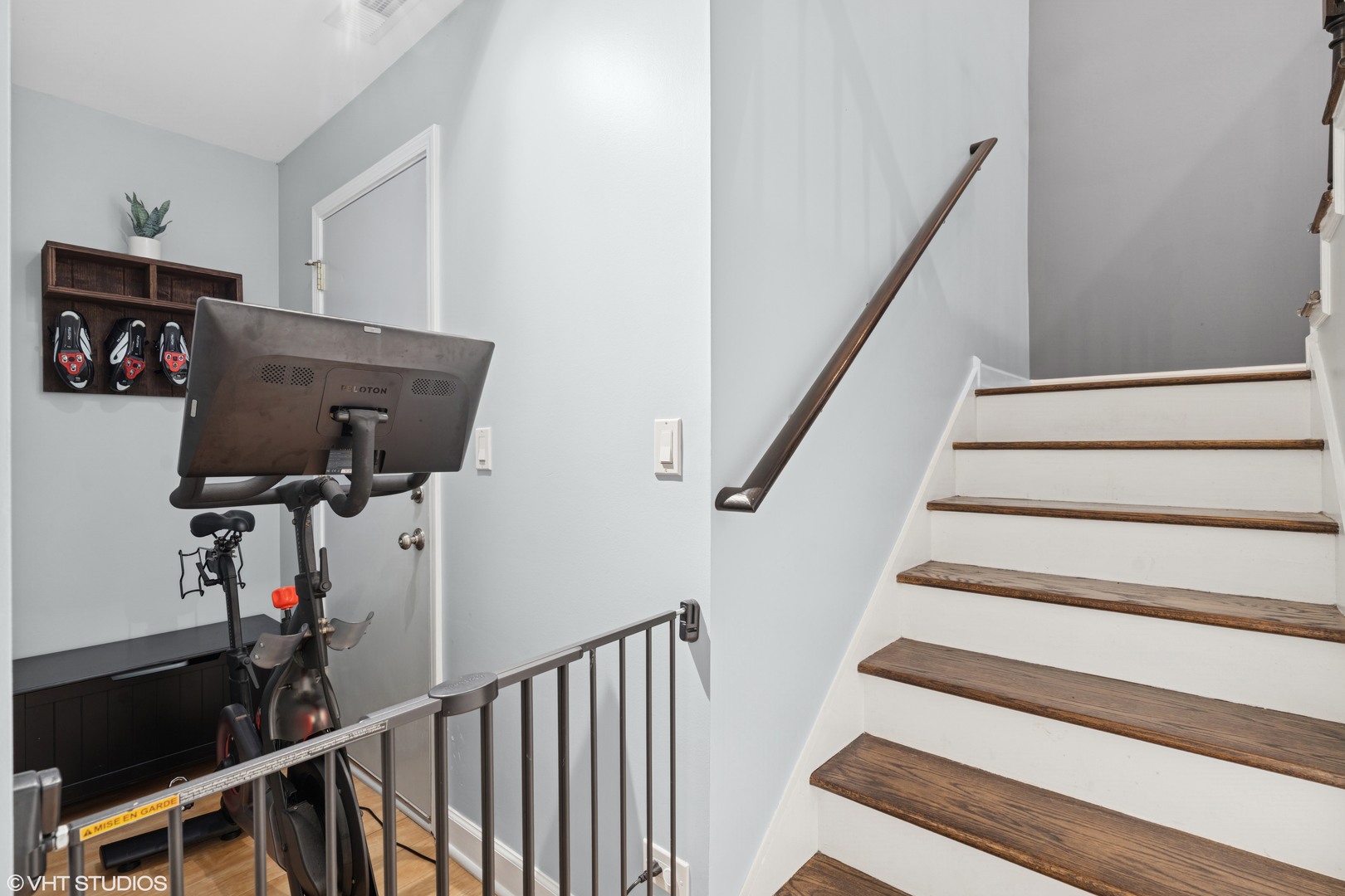 3419 N Wolcott Avenue Unit: 1