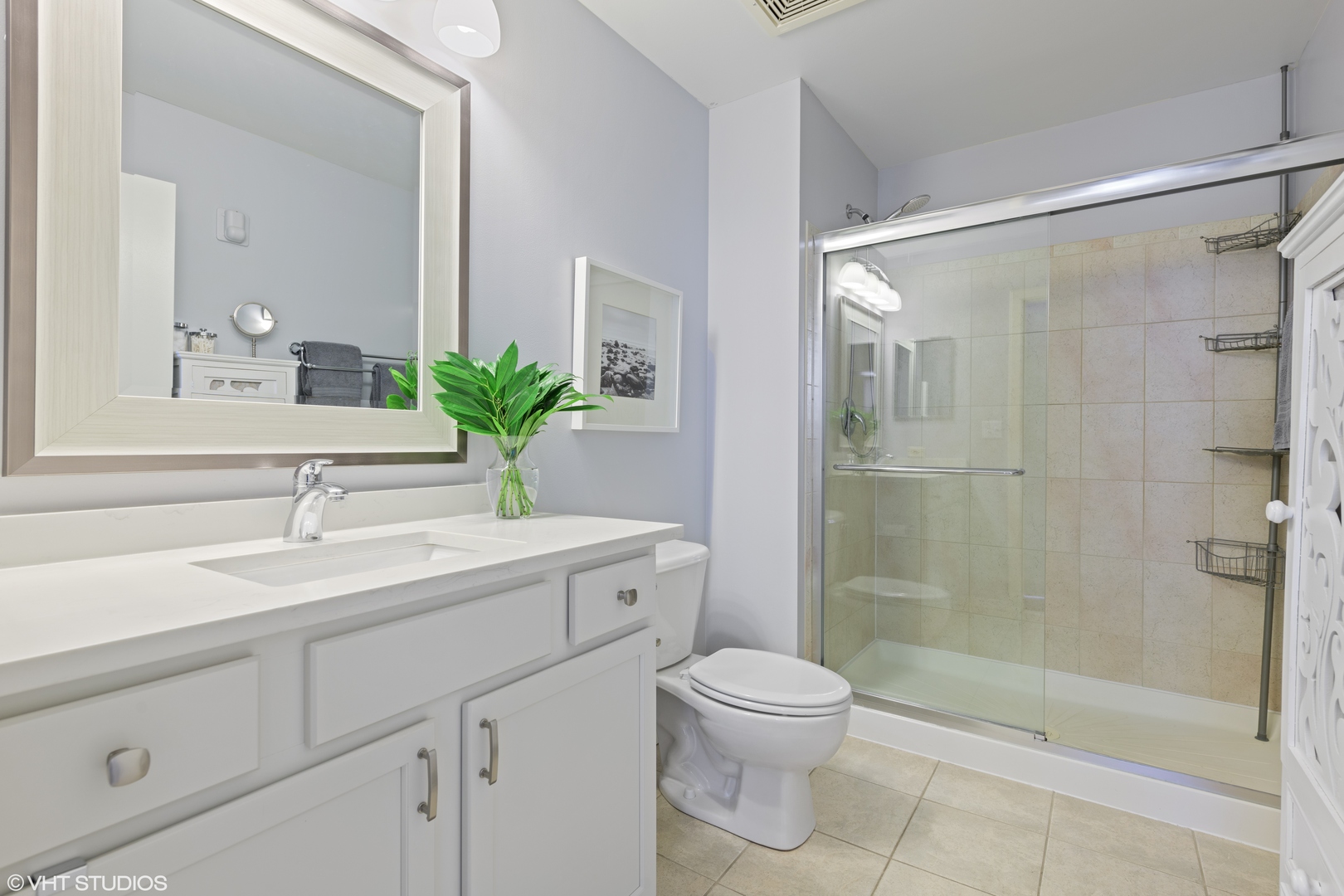 933 W VAN BUREN Street Unit: 527