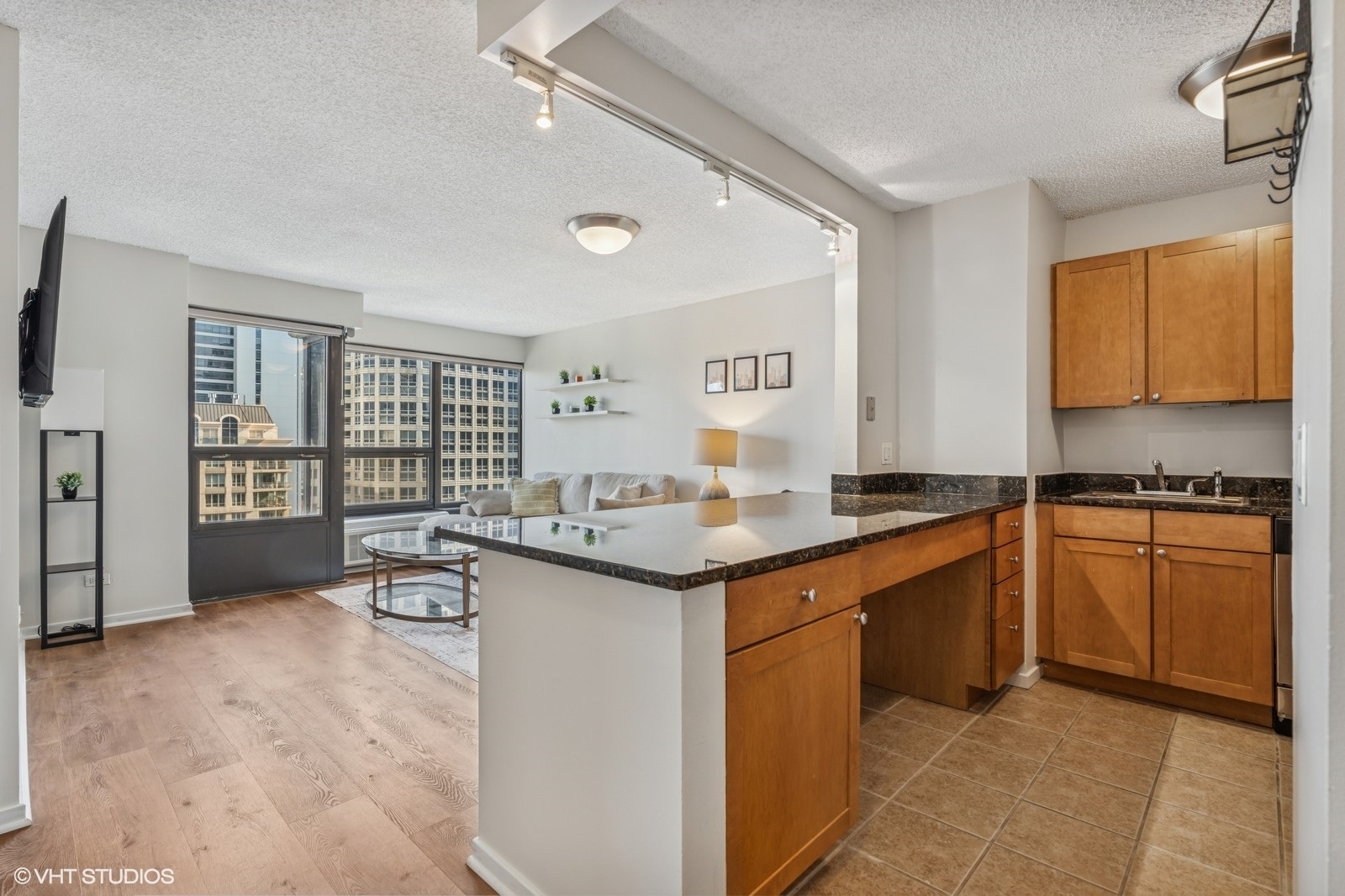 30 E Huron Street Unit: 2508