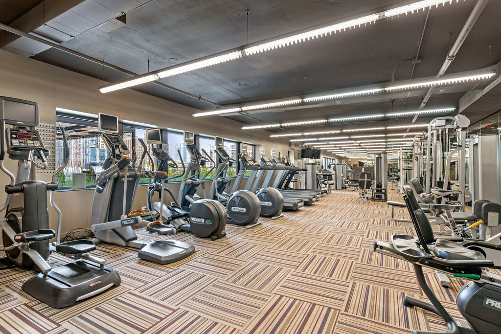 30 E Huron Street Unit: 2508