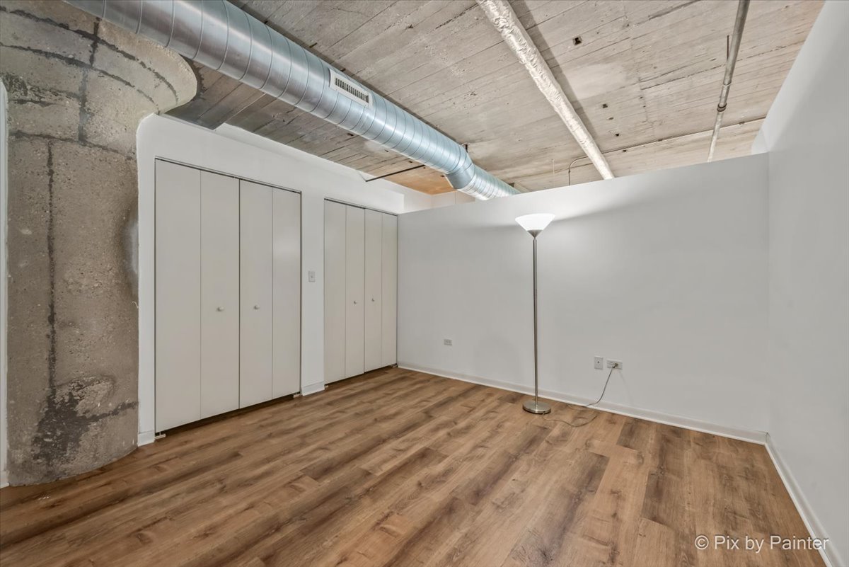 1550 S Blue Island Avenue Unit: 706