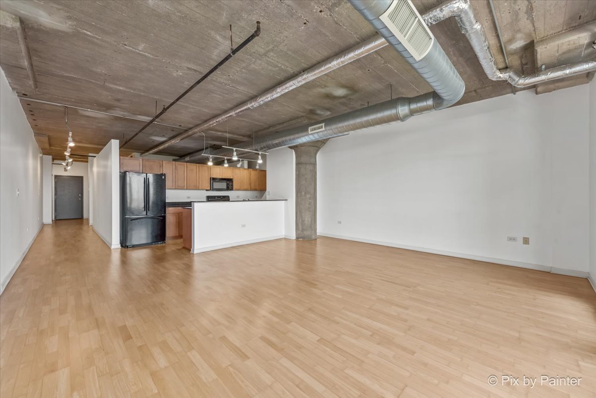 1550 S Blue Island Avenue Unit: 706