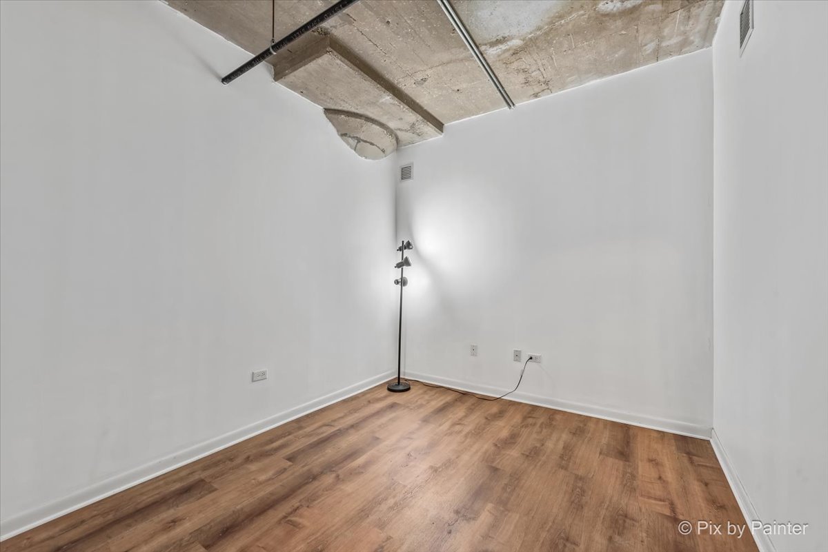 1550 S Blue Island Avenue Unit: 706