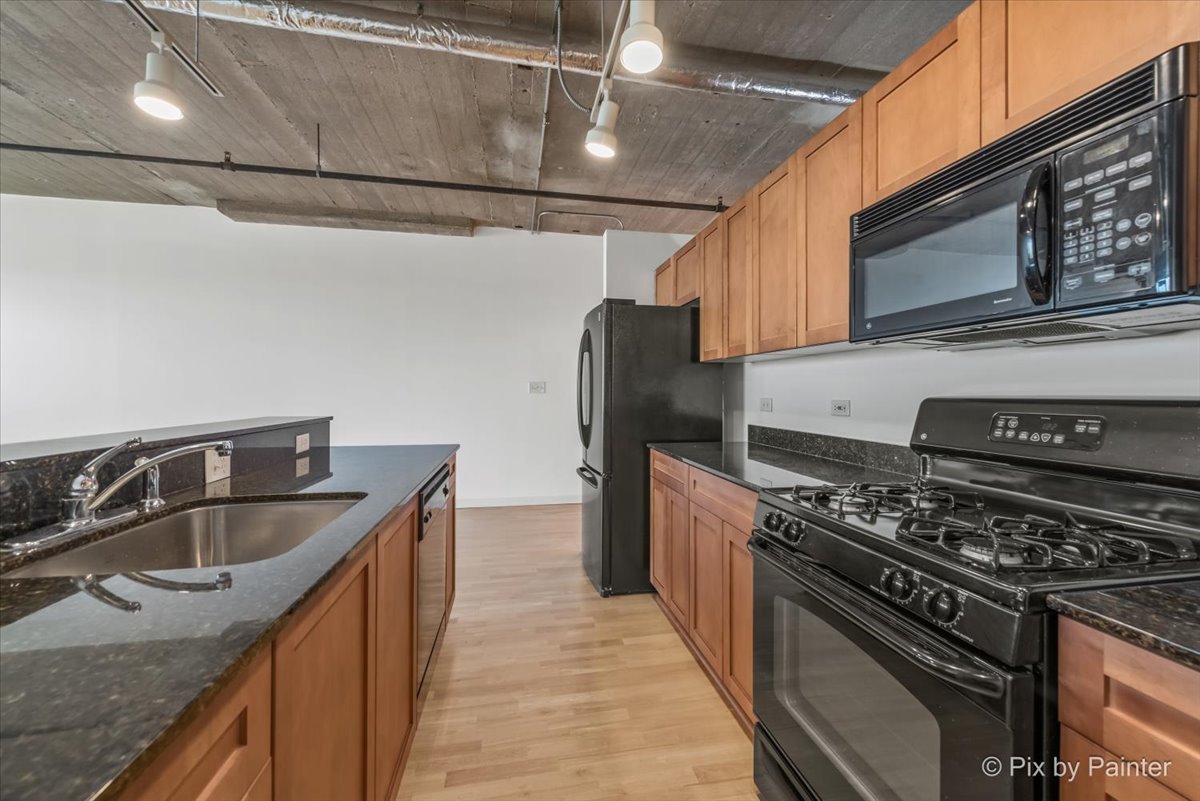 1550 S Blue Island Avenue Unit: 706