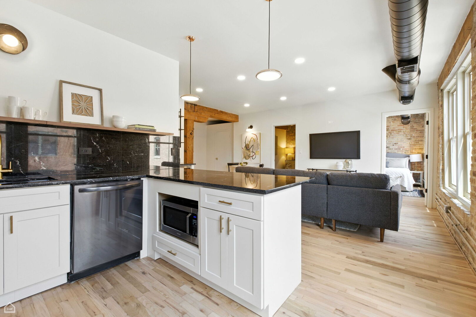 515 N Noble Street Unit: 308