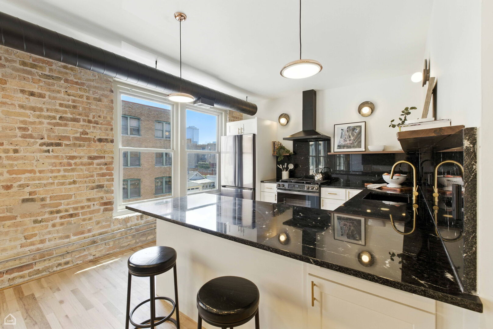 515 N Noble Street Unit: 308