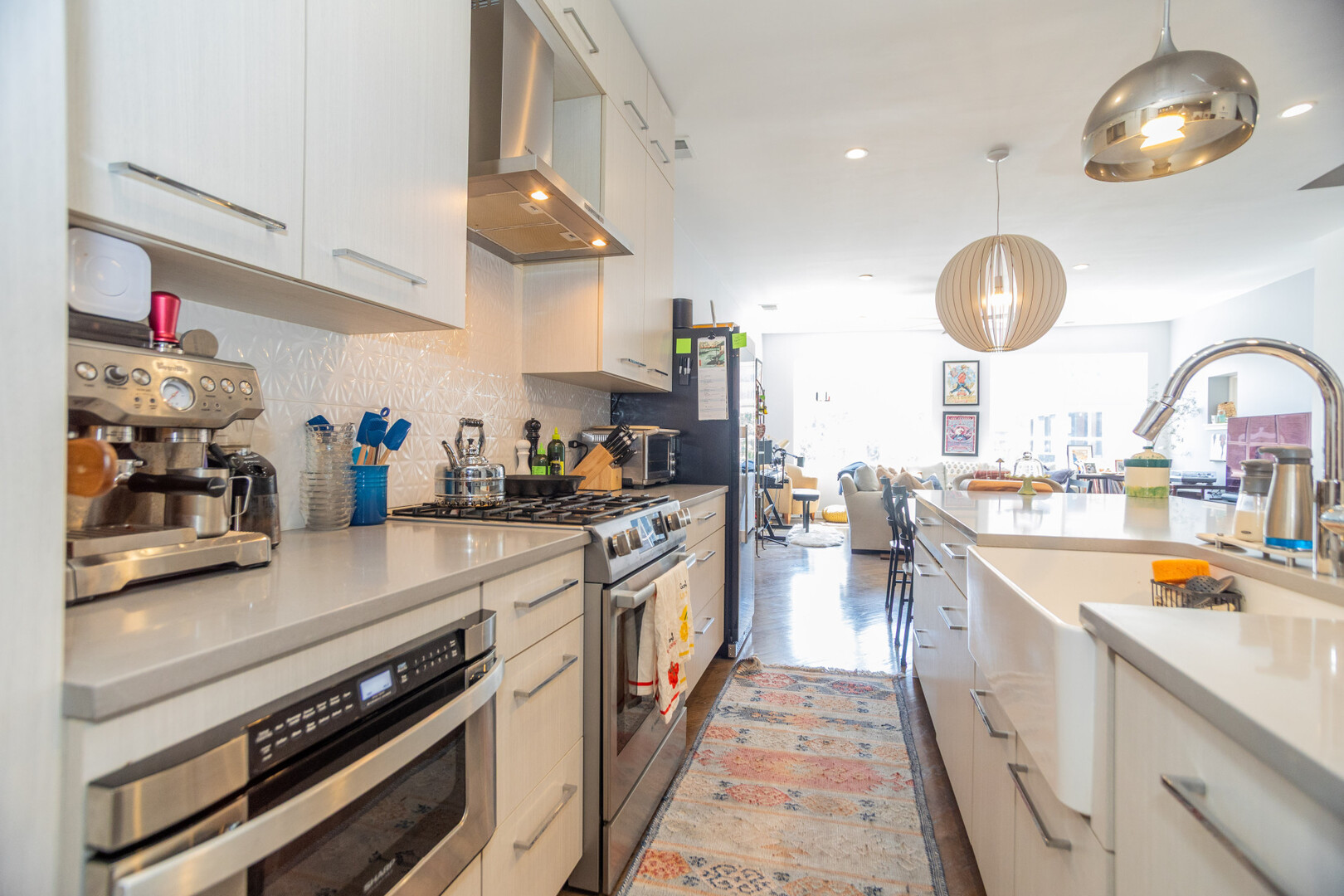 824 W ARMITAGE Avenue Unit: 2B