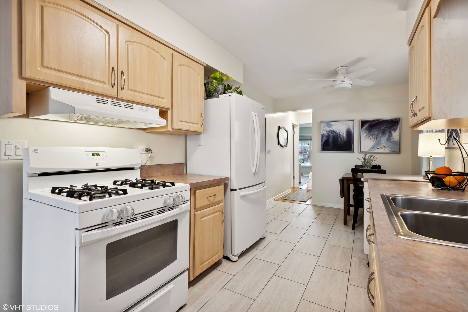 5111 W Argyle Street