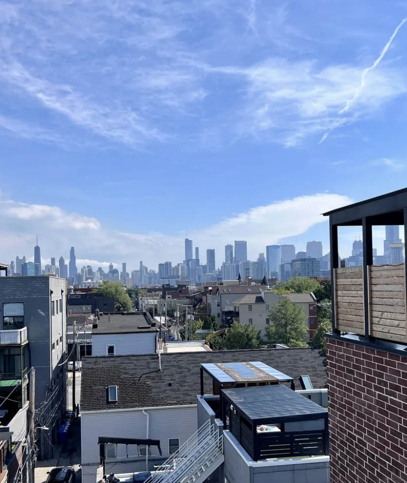 1622 W ONTARIO Street Unit: 2E