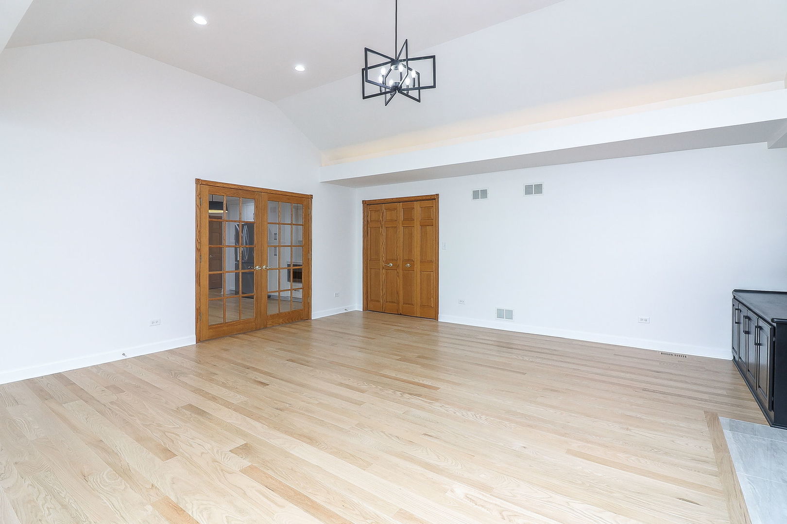 1249 Cronin Court