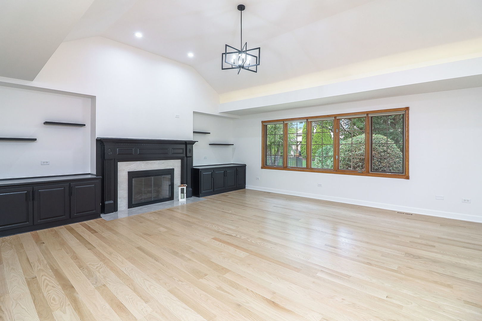 1249 Cronin Court