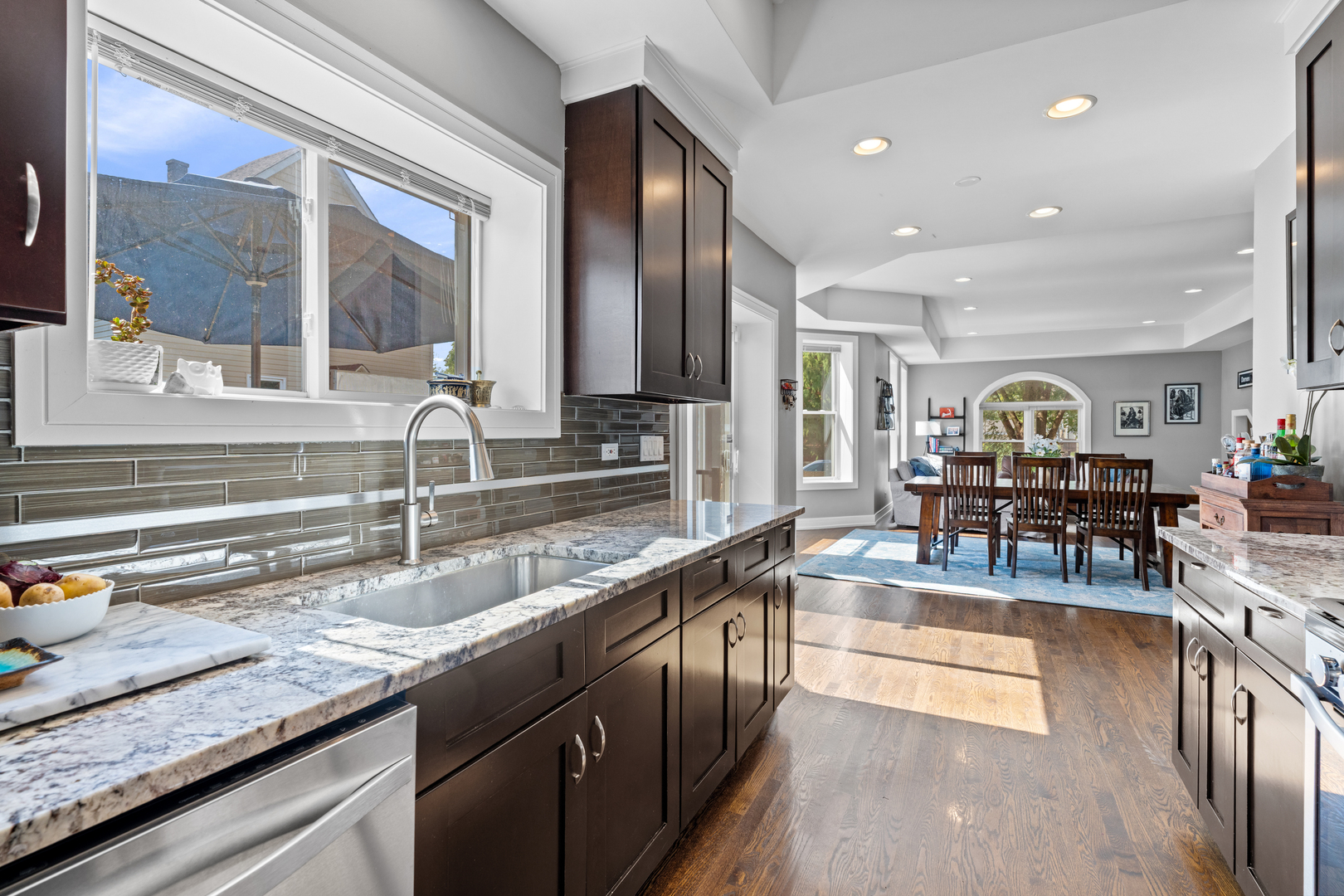 1911 N Lawndale Avenue