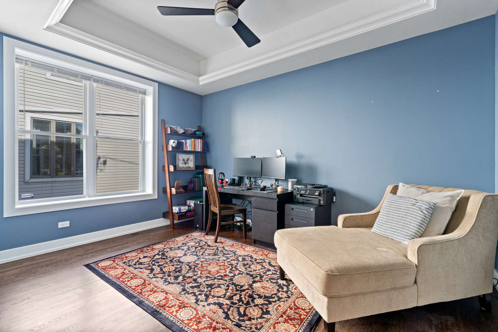 1911 N Lawndale Avenue