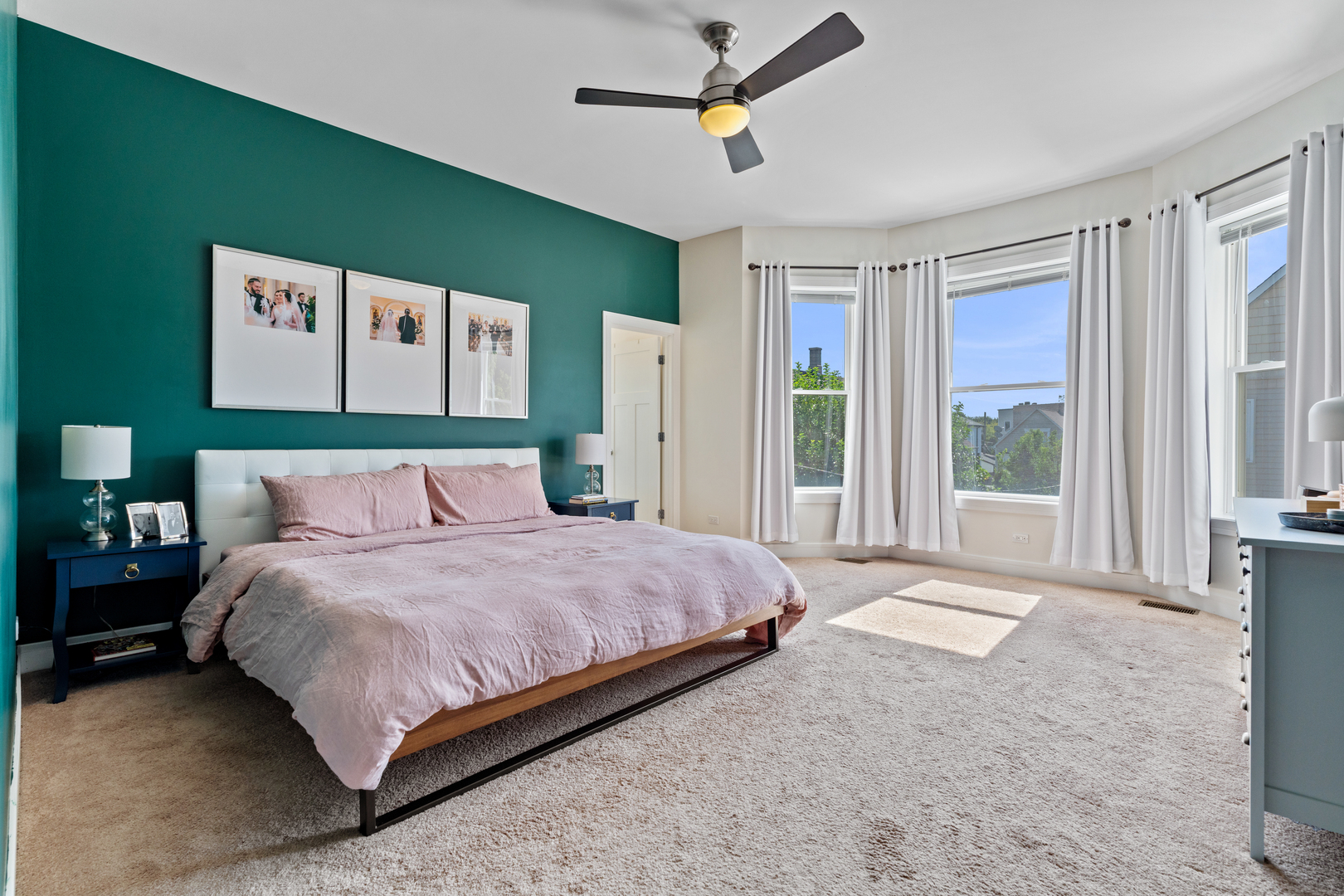 1911 N Lawndale Avenue