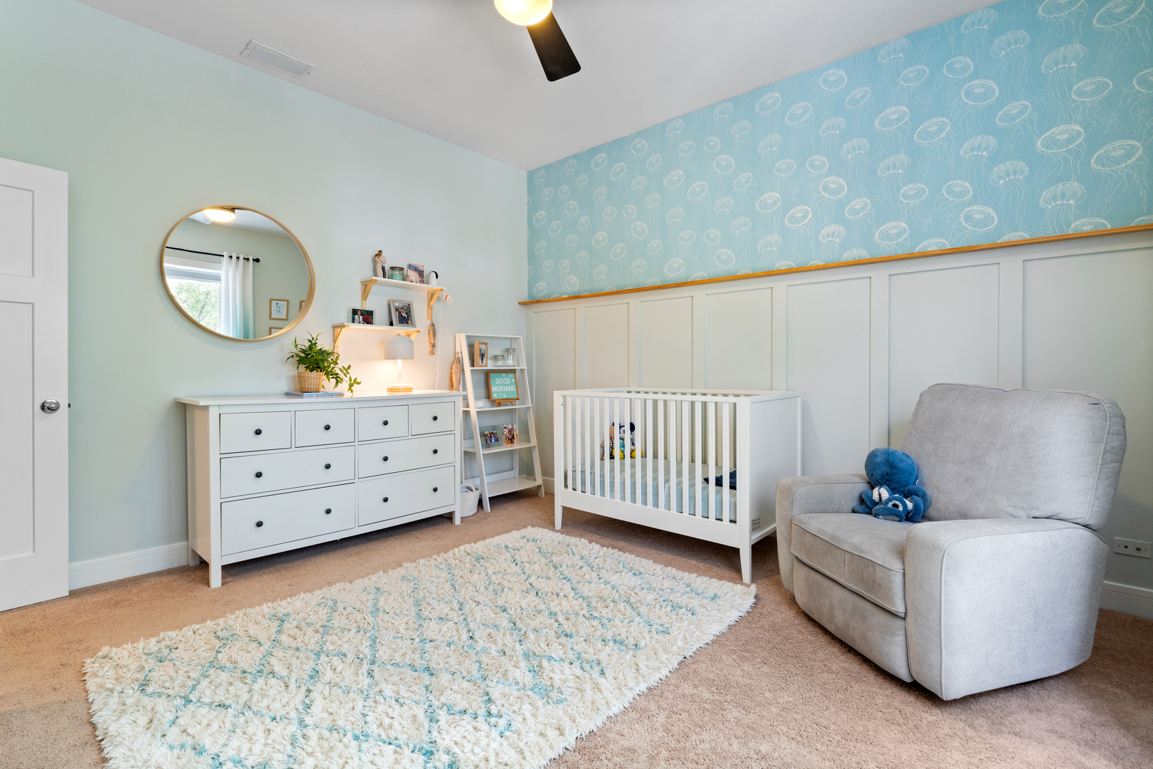 1911 N Lawndale Avenue