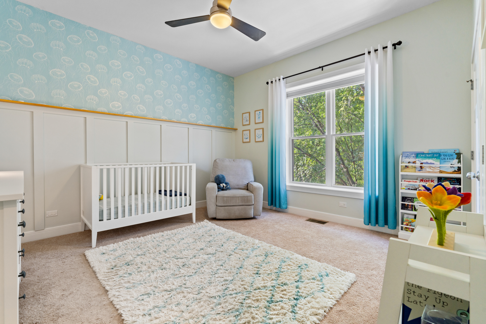 1911 N Lawndale Avenue