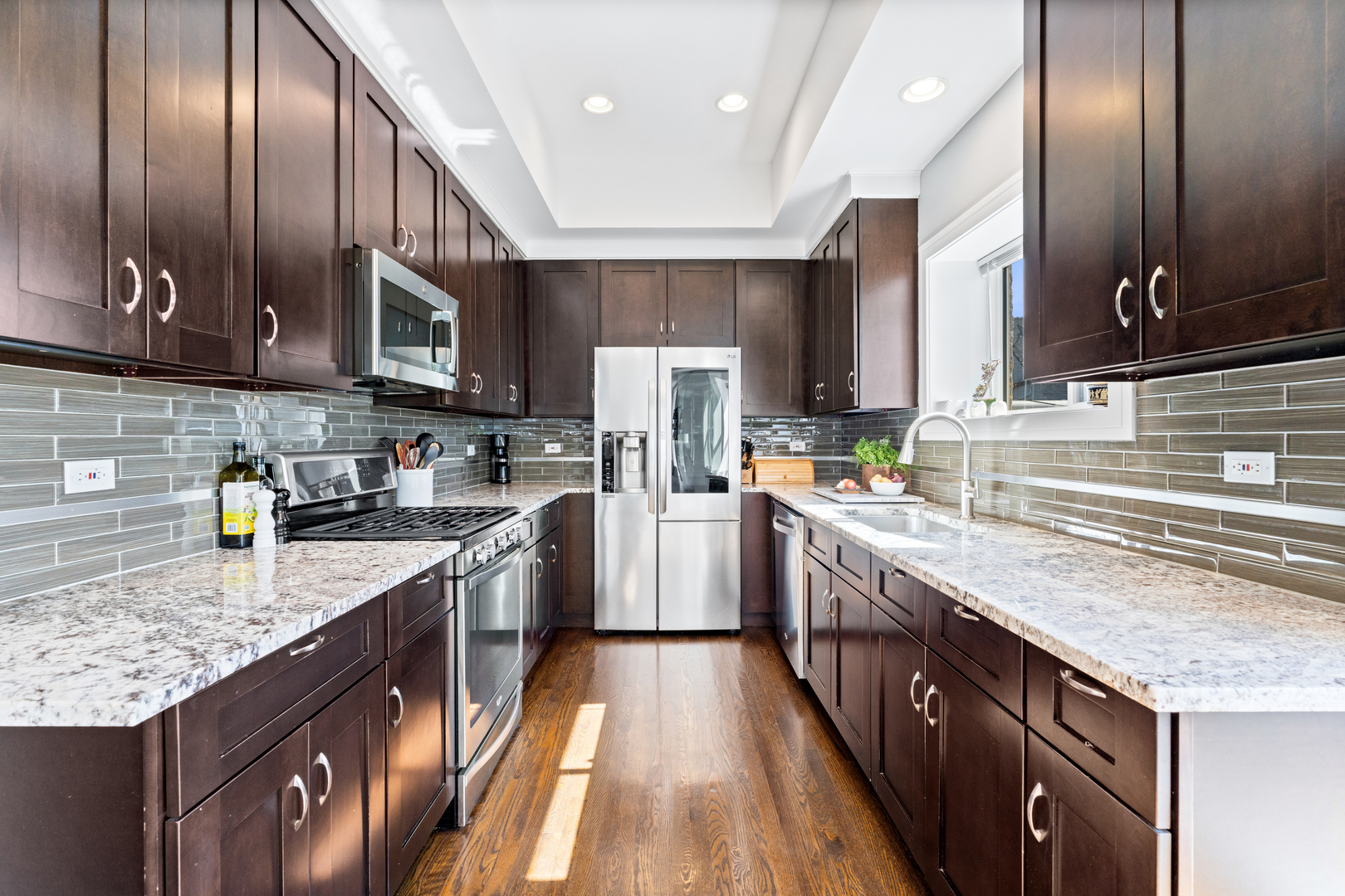 1911 N Lawndale Avenue