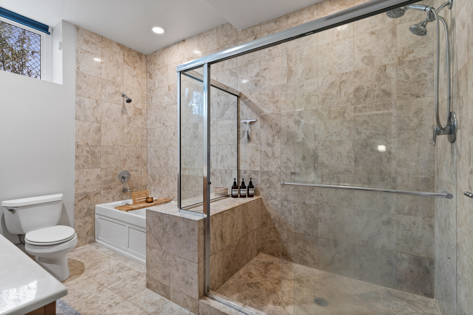 2828 N Talman Avenue Unit: R