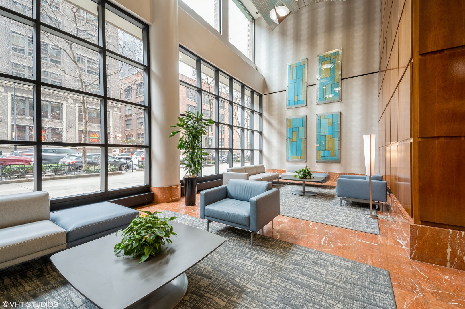 211 E Ohio Street Unit: 723