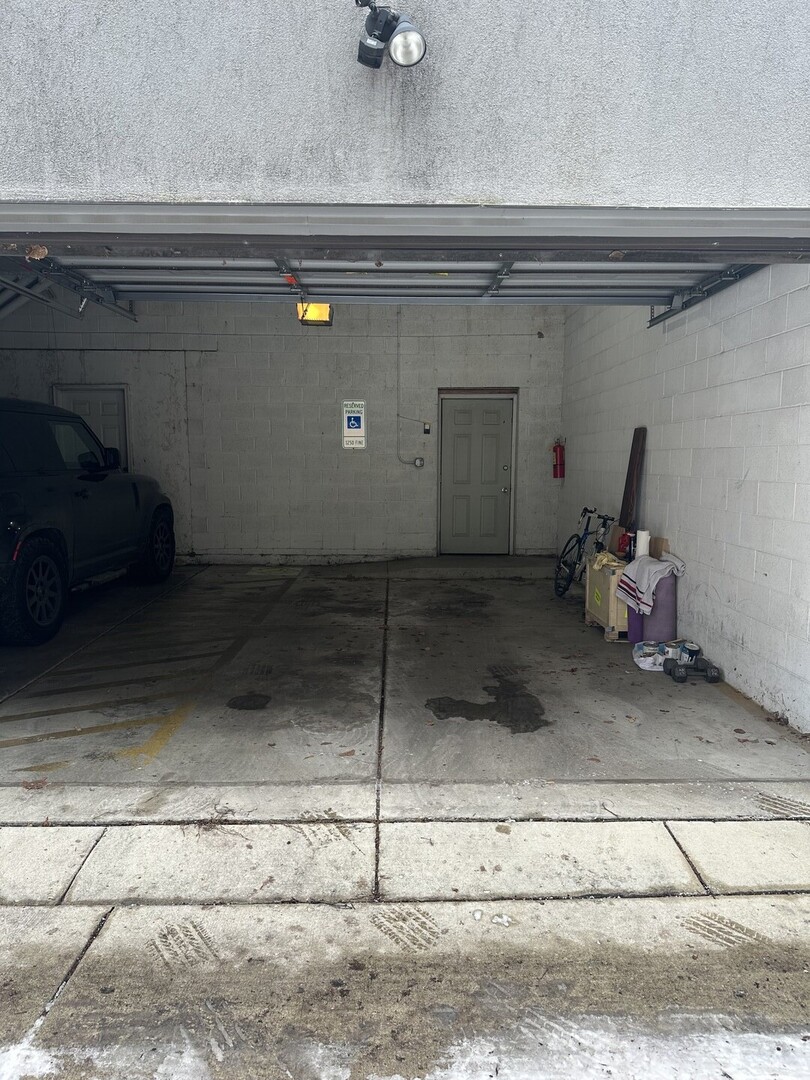 1555 N Talman Avenue Unit: 2B