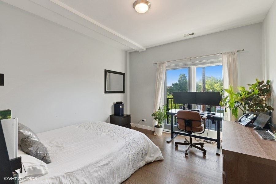 1555 N Talman Avenue Unit: 2B