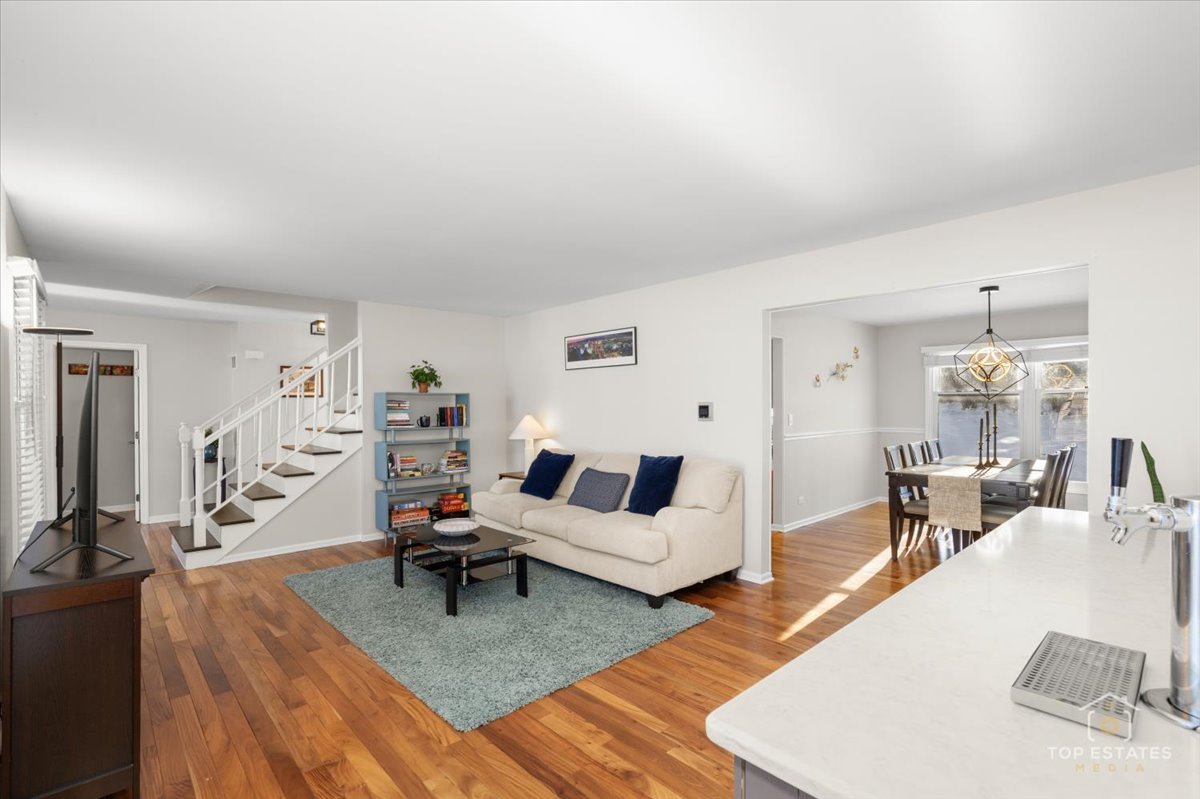 2830 Lexington Lane