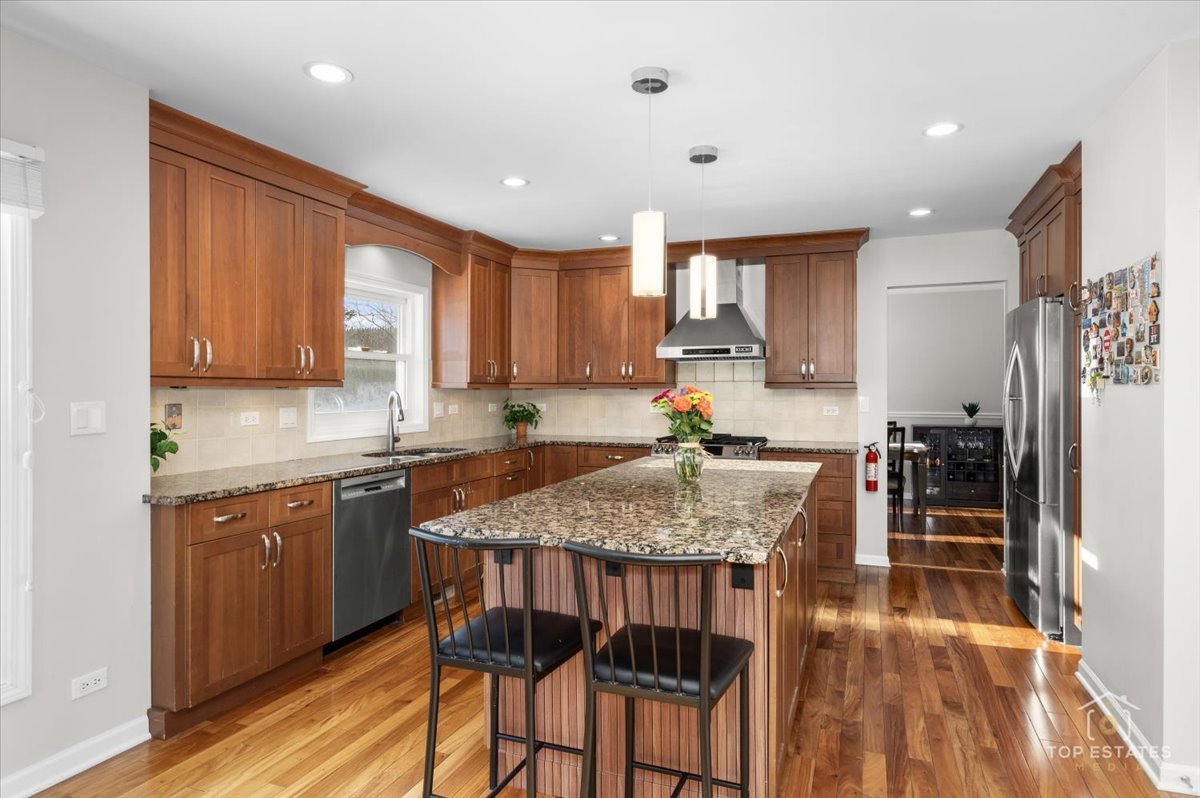 2830 Lexington Lane