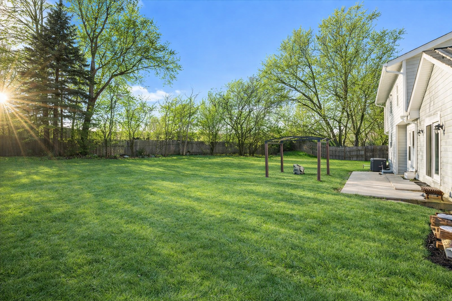 2830 Lexington Lane