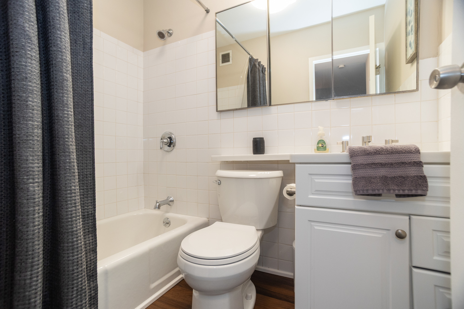 3900 N Lake Shore Drive Unit: 7G