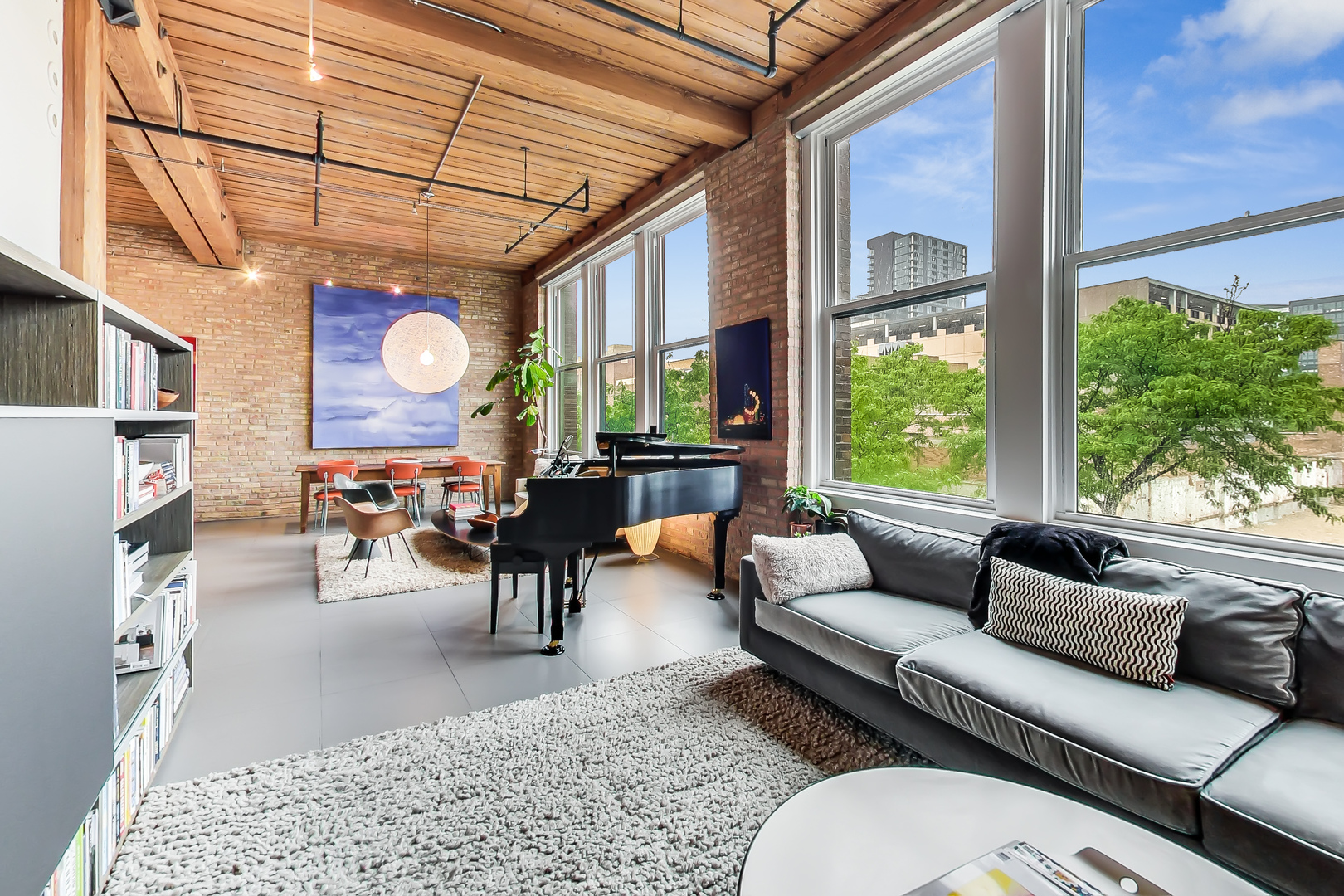 1327 W Washington Boulevard Unit: 2H