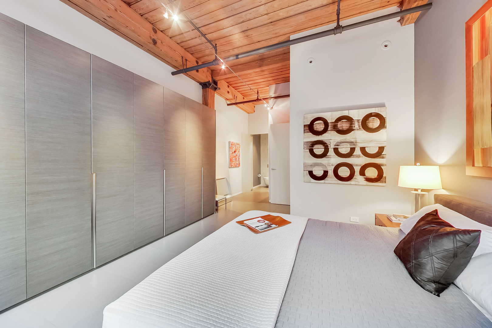 1327 W Washington Boulevard Unit: 2H