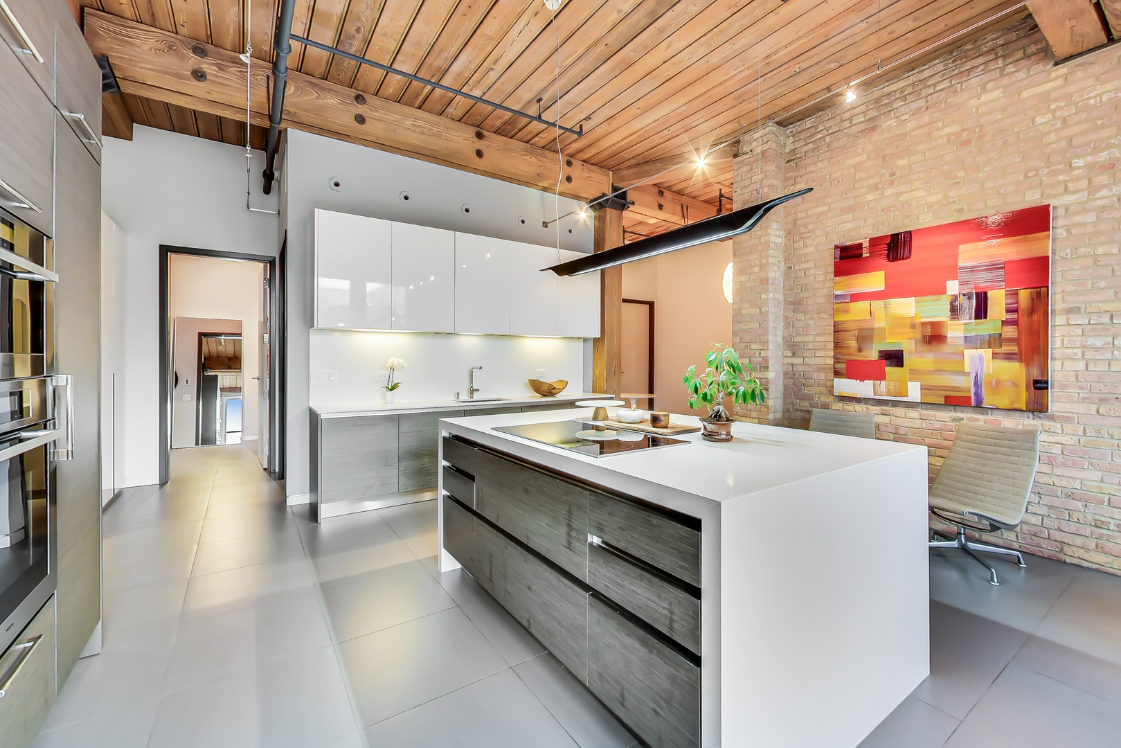 1327 W Washington Boulevard Unit: 2H