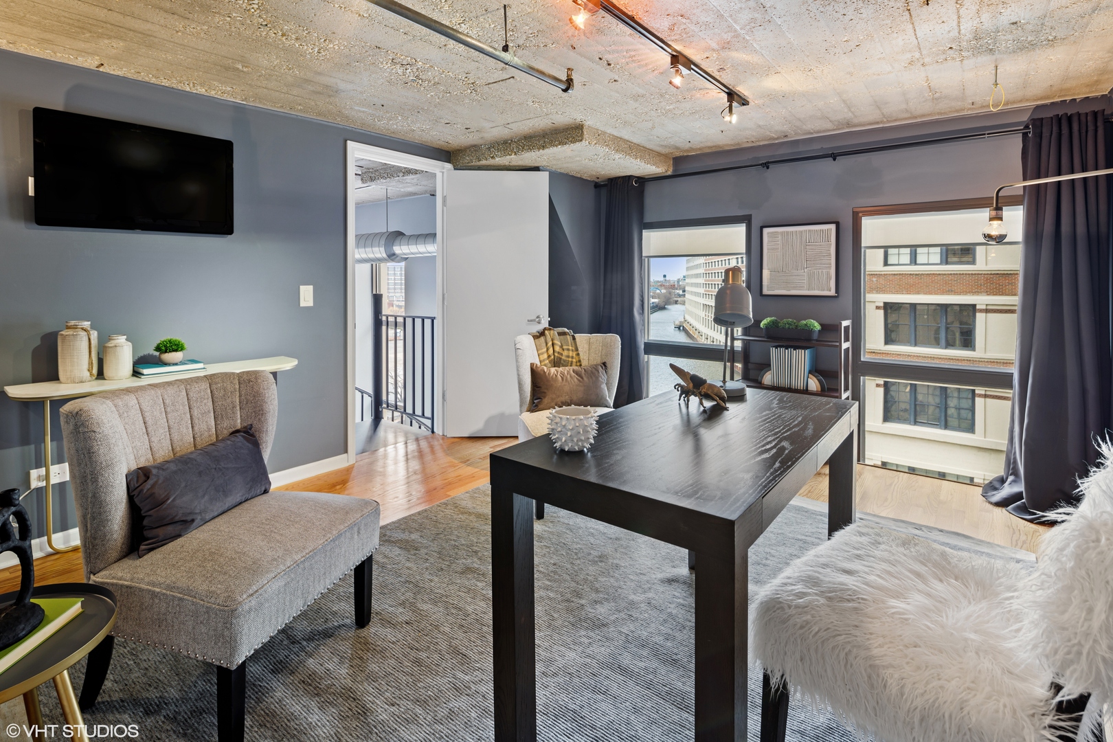 758 N Larrabee Street Unit: 411