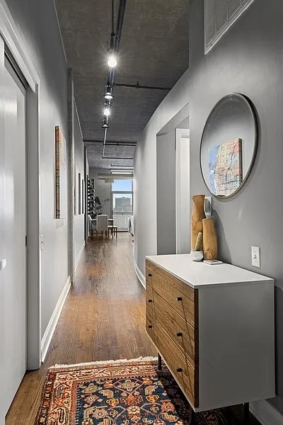 900 N Kingsbury Street Unit: 1110