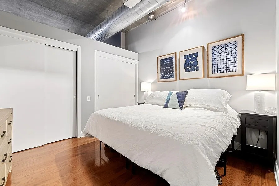 900 N Kingsbury Street Unit: 1110