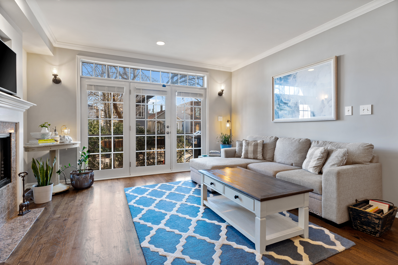 1716 N Talman Avenue Unit: 1N